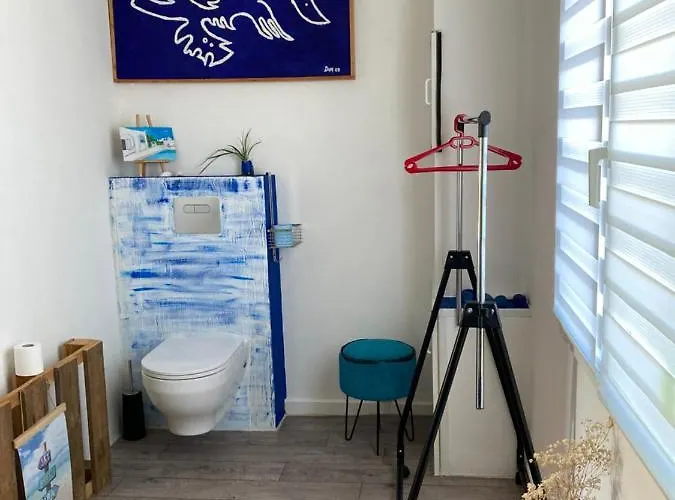 Проживание в семье Blue Fish Gragnague